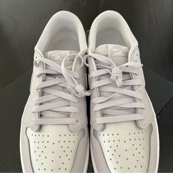 ✔️New✔️NIKE Air Jordan 1 Retro Low OG \'Metallic Silver\' main image 7